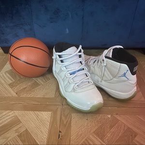 Air Jordan legend Blue 11s